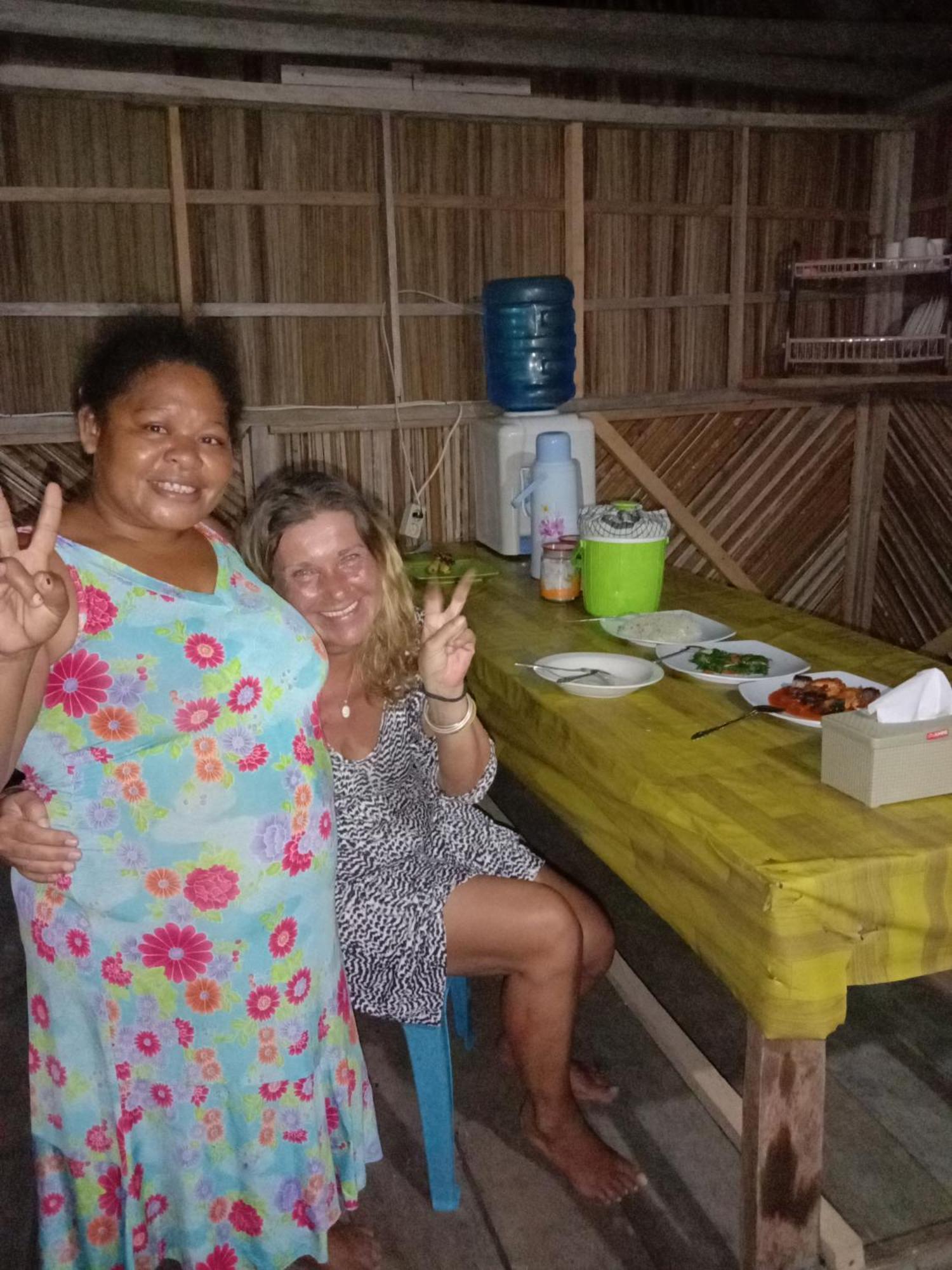 Amfriwen Homestay Yennanas Besir エクステリア 写真