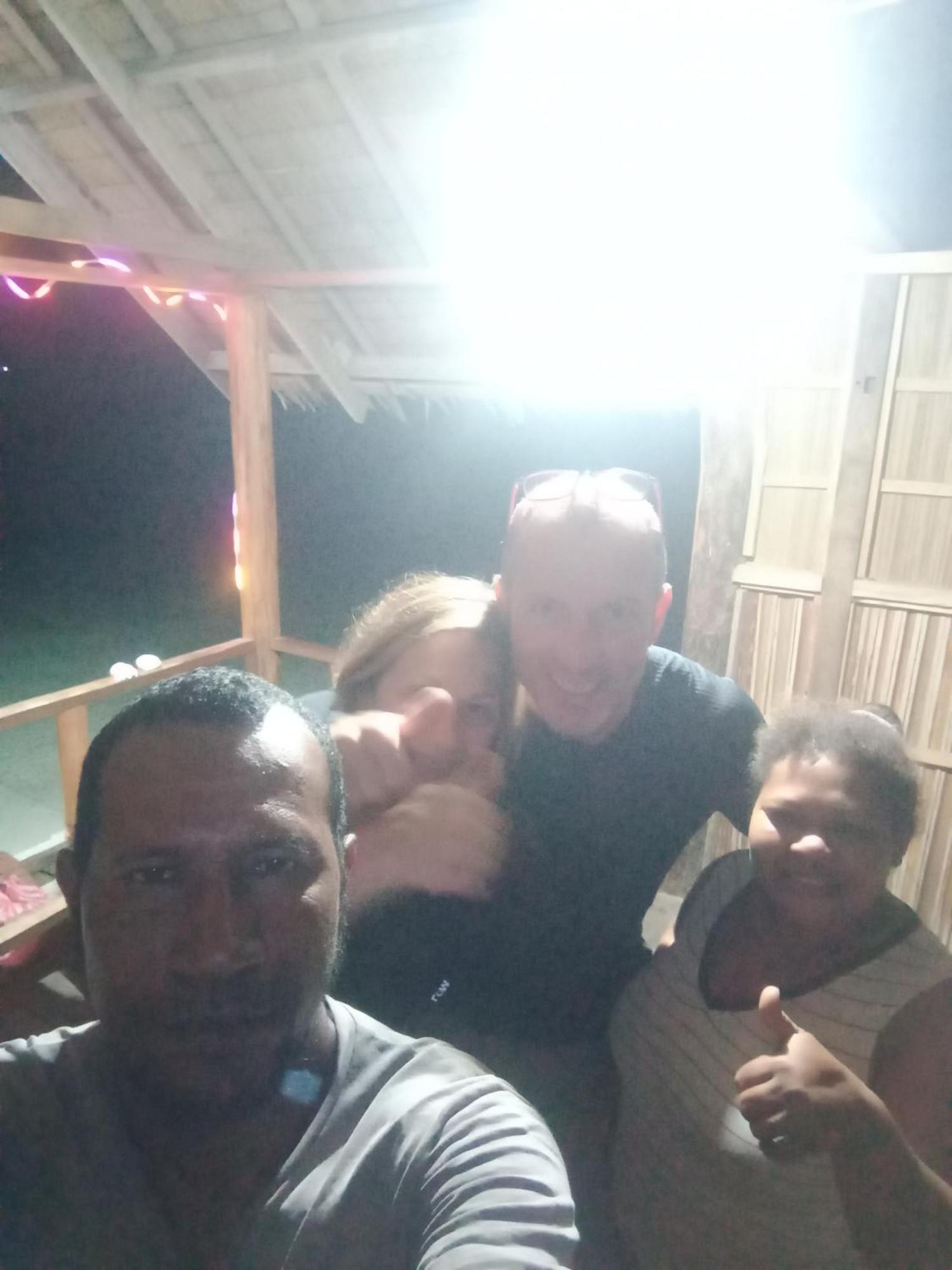 Amfriwen Homestay Yennanas Besir エクステリア 写真